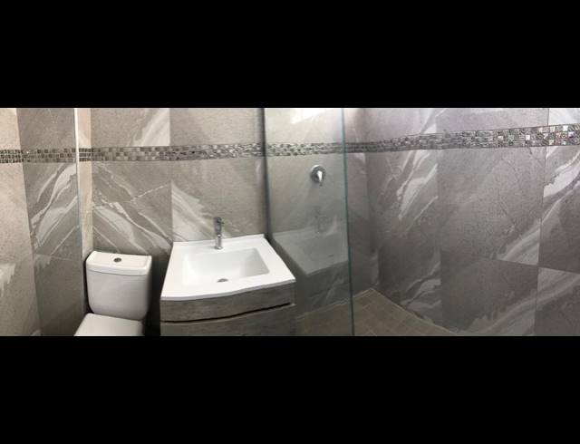 3 BEDROOM APARTMENT FOR SALE IN UMHLANGA CENTRAL